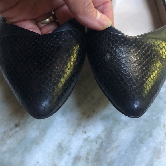 CALVIN KLEIN FLAT POINTY SHOES BLACK LEATHER SZ 9 brianna - Picture 4 of 7